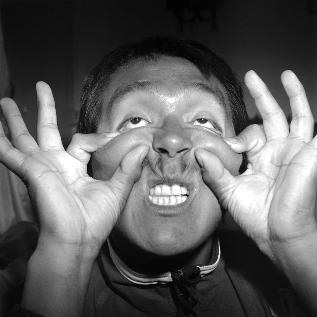 exp-grimaces2-1024x1024